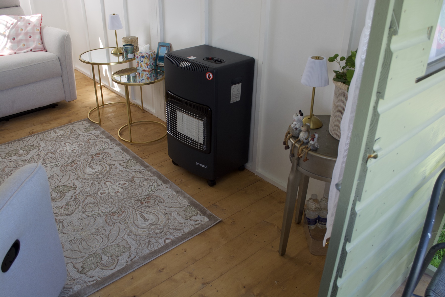 A close detail from inside the therapy room